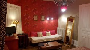 sel mery chambre hote coin salon
