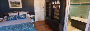 chambre hotes mailly proche a26 et troyes avec balcon et grande salle de bain douche baignoire toilette separe 10