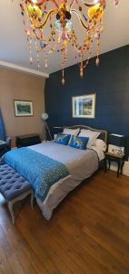 chambre hotes mailly proche a26 et troyes avec balcon et grande salle de bain douche baignoire toilette separe 16